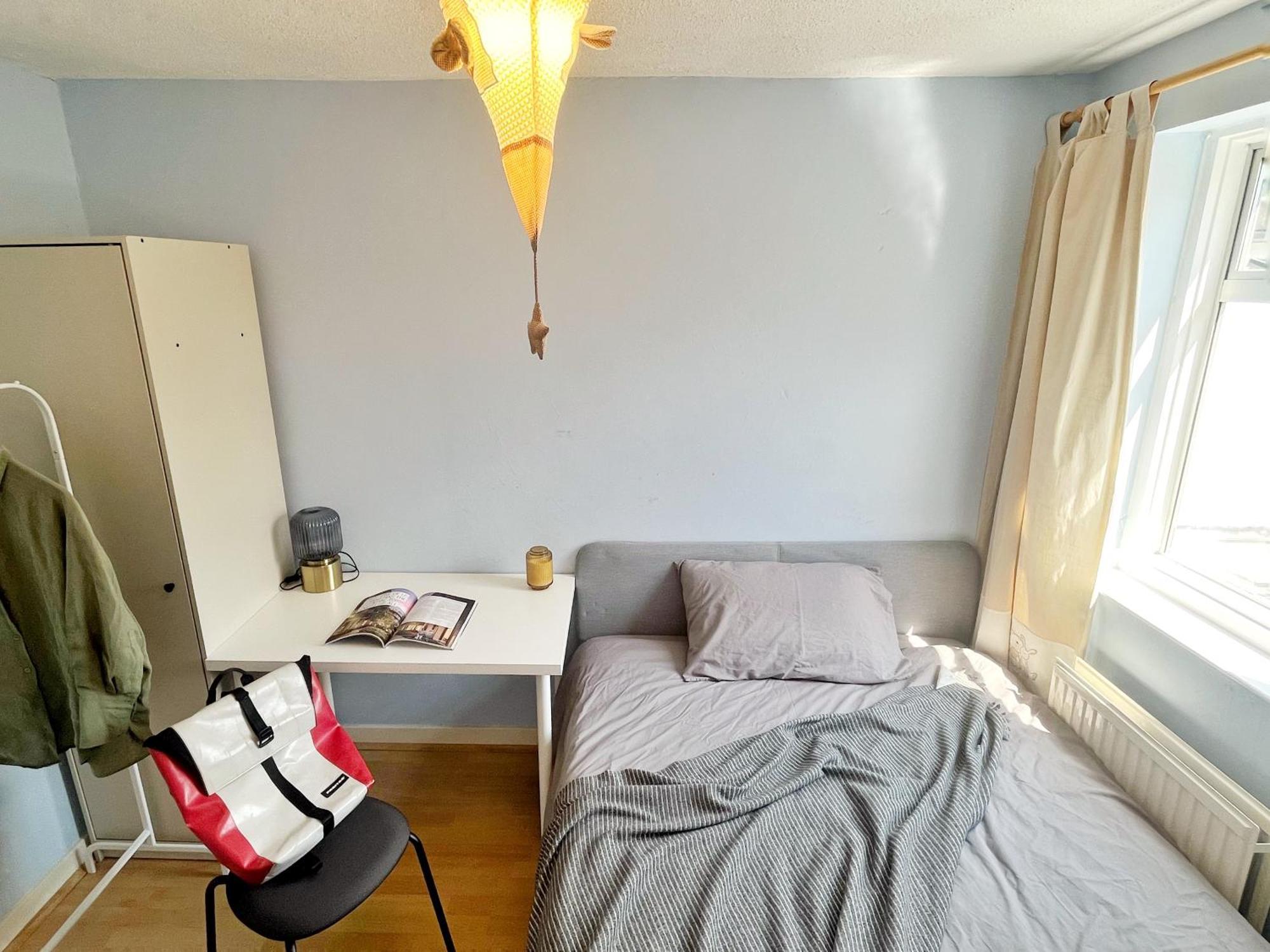 Cozy Sunlit Room In West London Yiewsley Экстерьер фото