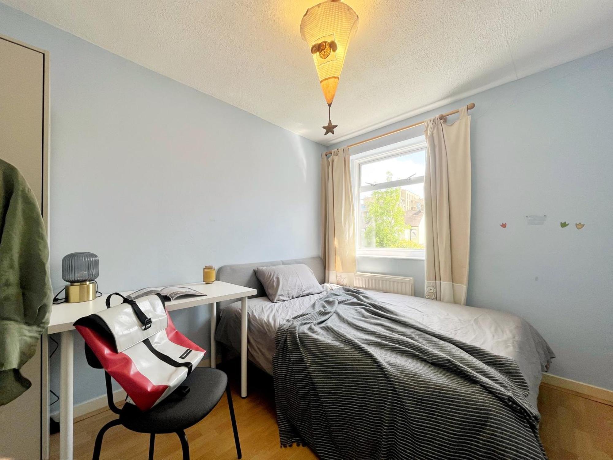 Cozy Sunlit Room In West London Yiewsley Экстерьер фото
